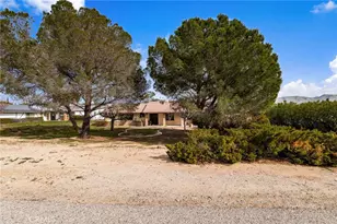7659 Arcadia Ave, Hesperia, CA 92345 - Photo 2