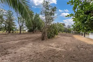 4856 Poinsetta, Jurupa Valley, CA 92509 - Photo 30