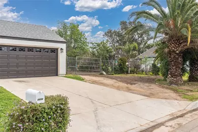 4856 Poinsetta, Jurupa Valley, CA 92509 - Photo 4
