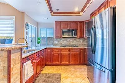 17190 Melon Avenue, Fontana, CA 92336 - Photo 14