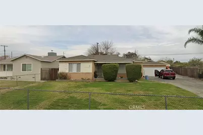 18236 Owen, Fontana, CA 92335 - Photo 2