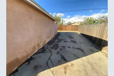 18236 Owen, Fontana, CA 92335 - Photo 6