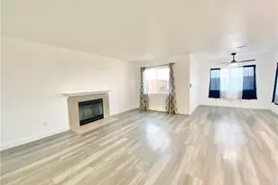 17048 Monaco Dr, Victorville, CA 92395 - Photo 14