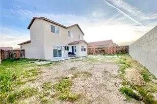 17048 Monaco Dr, Victorville, CA 92395 - Photo 4