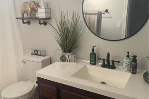 1344 E Parkview Ct, Visalia, CA 93292 - Photo 6