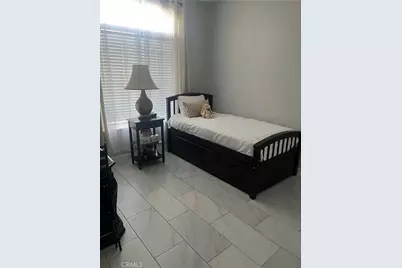 1344 E Parkview Court, Visalia, CA 93292 - Photo 4