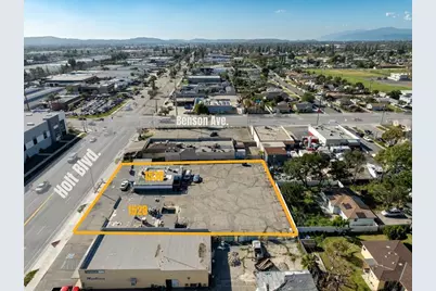 1528 1538 W Holt, Ontario, CA 91762 - Photo 2