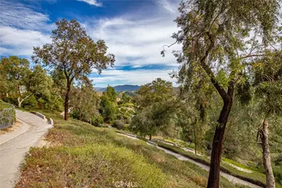 24910 Chicory Court, Stevenson Ranch, CA 91381 - Photo 6