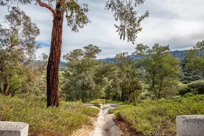 24910 Chicory Court, Stevenson Ranch, CA 91381 - Photo 16