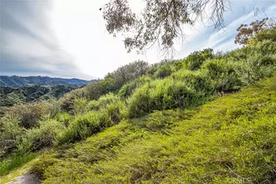 24910 Chicory Court, Stevenson Ranch, CA 91381 - Photo 12