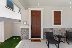 20911 Jennings Wy, Newhall, CA 91321 - Photo 6