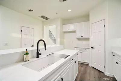 10972 White Oak Lane, Fontana, CA 92337 - Photo 12