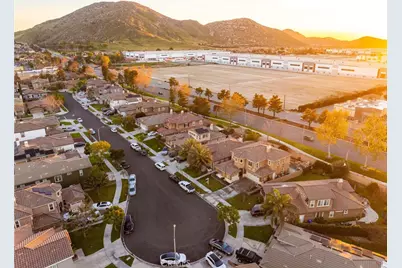 10972 White Oak Lane, Fontana, CA 92337 - Photo 48