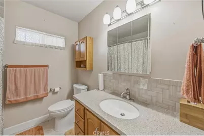 17320 Anastasia, Fontana, CA 92335 - Photo 22