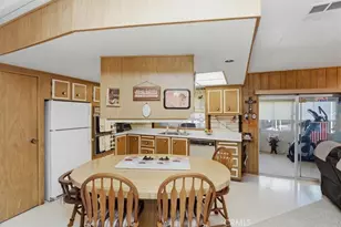 9391 California Ave, Riverside, CA 92503 - Photo 14