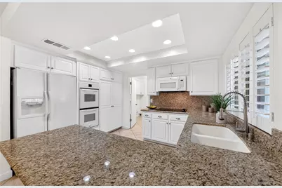 680 Via Zapata, Riverside, CA 92507 - Photo 14