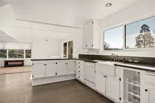 971 Nadelhorn Dr, Lake Arrowhead, CA 92352 - Photo 8