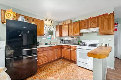 26166 Alpine Lane, Twin Peaks, CA 92391 - Photo 12