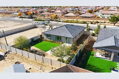 3223 E Avenue J-4 Drive, Lancaster, CA 93535 - Photo 34