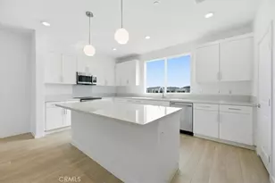27341 Bear Creek Ln, Valencia, CA 91381 - Photo 12
