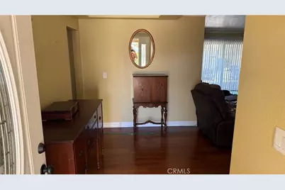 573 N Girard, Hemet, CA 92544 - Photo 6