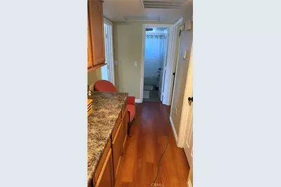 573 N Girard, Hemet, CA 92544 - Photo 10