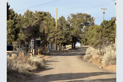 1820 Golden Rod, Big Bear City, CA 92314 - Photo 2