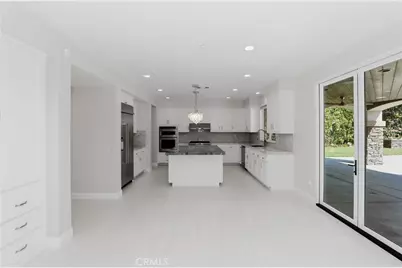 8075 Terraza Court, Riverside, CA 92508 - Photo 12