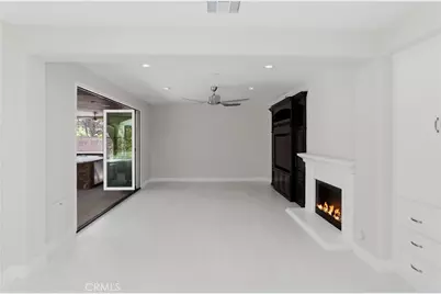 8075 Terraza Court, Riverside, CA 92508 - Photo 14