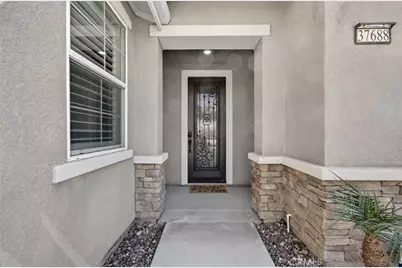 37688 River Oats, Murrieta, CA 92563 - Photo 4