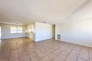 22311 Thunderbird Rd, Apple Valley, CA 92307 - Photo 2