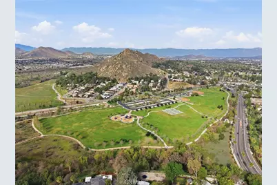 4735 Oakwood Place, Riverside, CA 92506 - Photo 34