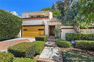 25962 Ernestine Ct, Laguna Hills, CA 92653 - Photo 14