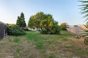 993 S Date Ave, Rialto, CA 92376 - Photo 14