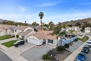 26657 Dry Falls Dr, Corona, CA 92883 - Photo 2