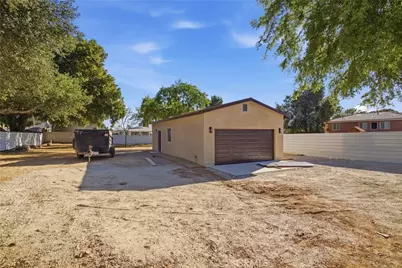 35055 Avenue H, Yucaipa, CA 92399 - Photo 48