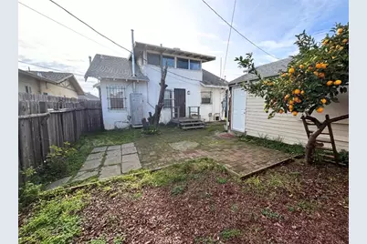 5440 Wadean Place, Oakland, CA 94601 - Photo 18