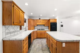 31686 Luring Pines Cir, Running Springs, CA 92382 - Photo 8