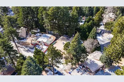 31686 Luring Pines, Running Springs, CA 92382 - Photo 40