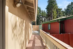 31686 Luring Pines Cir, Running Springs, CA 92382 - Photo 30