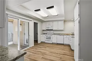 28028 Foxfire, Menifee, CA 92586 - Photo 12