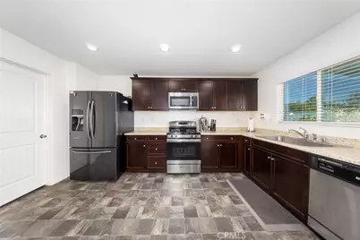 1180 Vista Montana, San Jacinto, CA 92582 - Photo 6