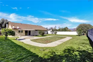 11525 Pecan Way, Loma Linda, CA 92354 - Photo 8