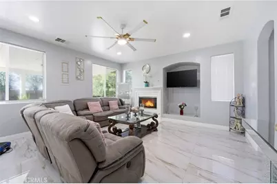 25657 Corbis St, Menifee, CA 92585 - Photo 8