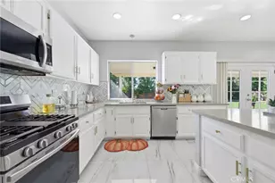 25657 Corbis St, Menifee, CA 92585 - Photo 16