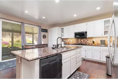 28696 Belmont Park Way, Moreno Valley, CA 92555 - Photo 10