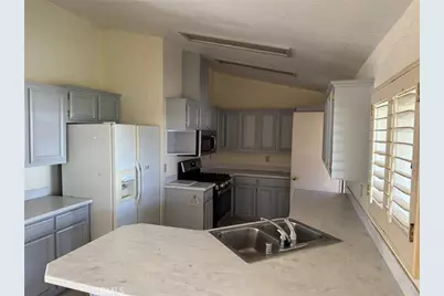 27250 Murrieta #77, Menifee, CA 92586 - Photo 10