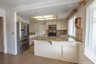 41426 Shadow Palm, Hemet, CA 92544 - Photo 4