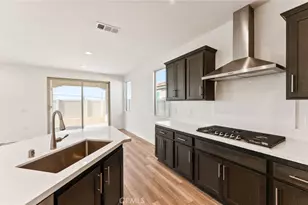 25408 Violane Dr, Menifee, CA 92585 - Photo 8