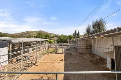2320 Temescal, Norco, CA 92860 - Photo 14
